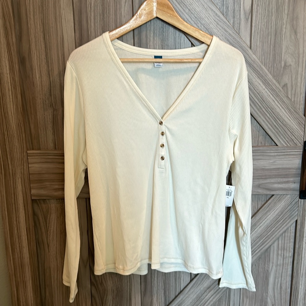Women’s Old Navy Ribbed Henley Shirt, Size XXL NWT